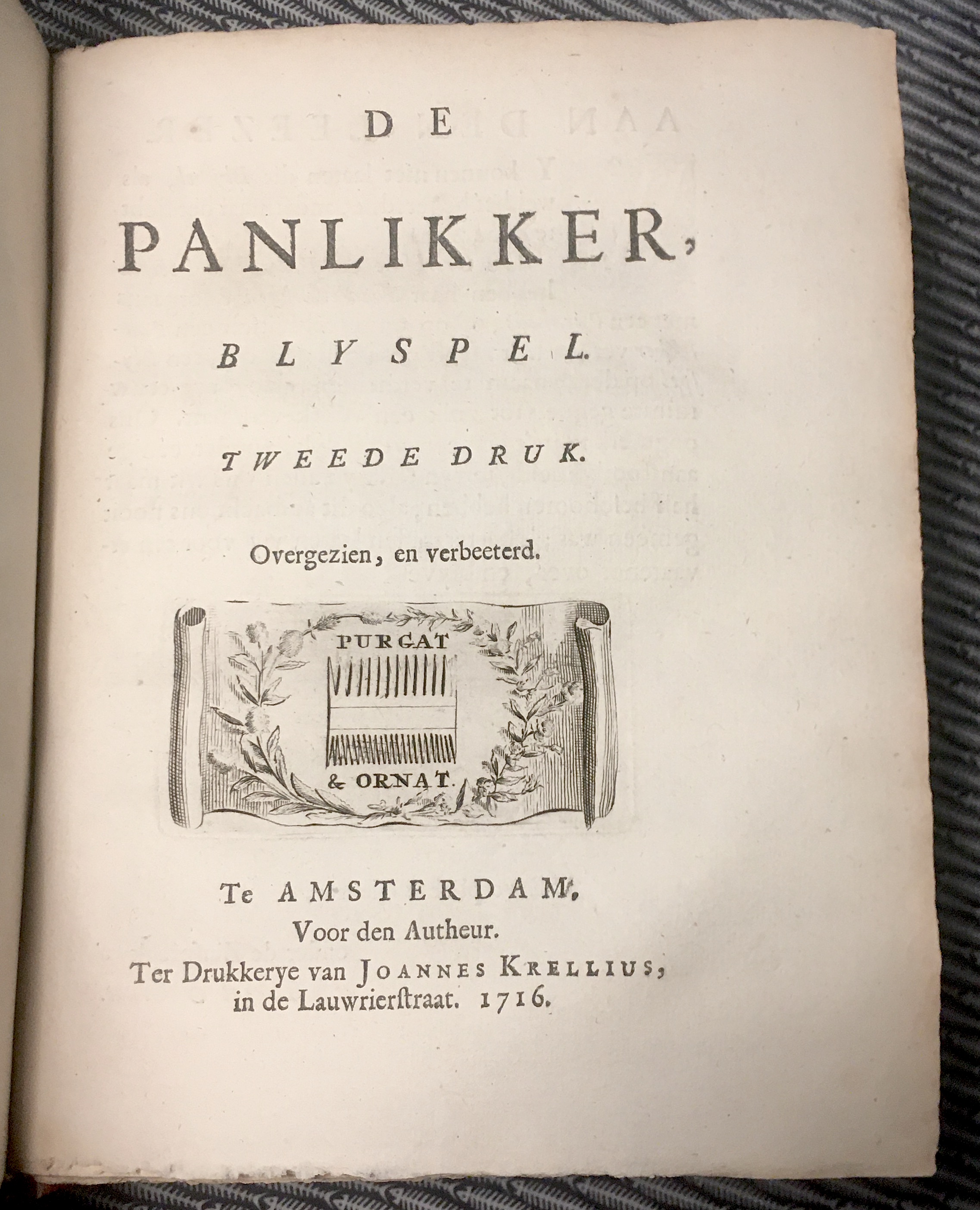 HalmaelPanlikker1716p01