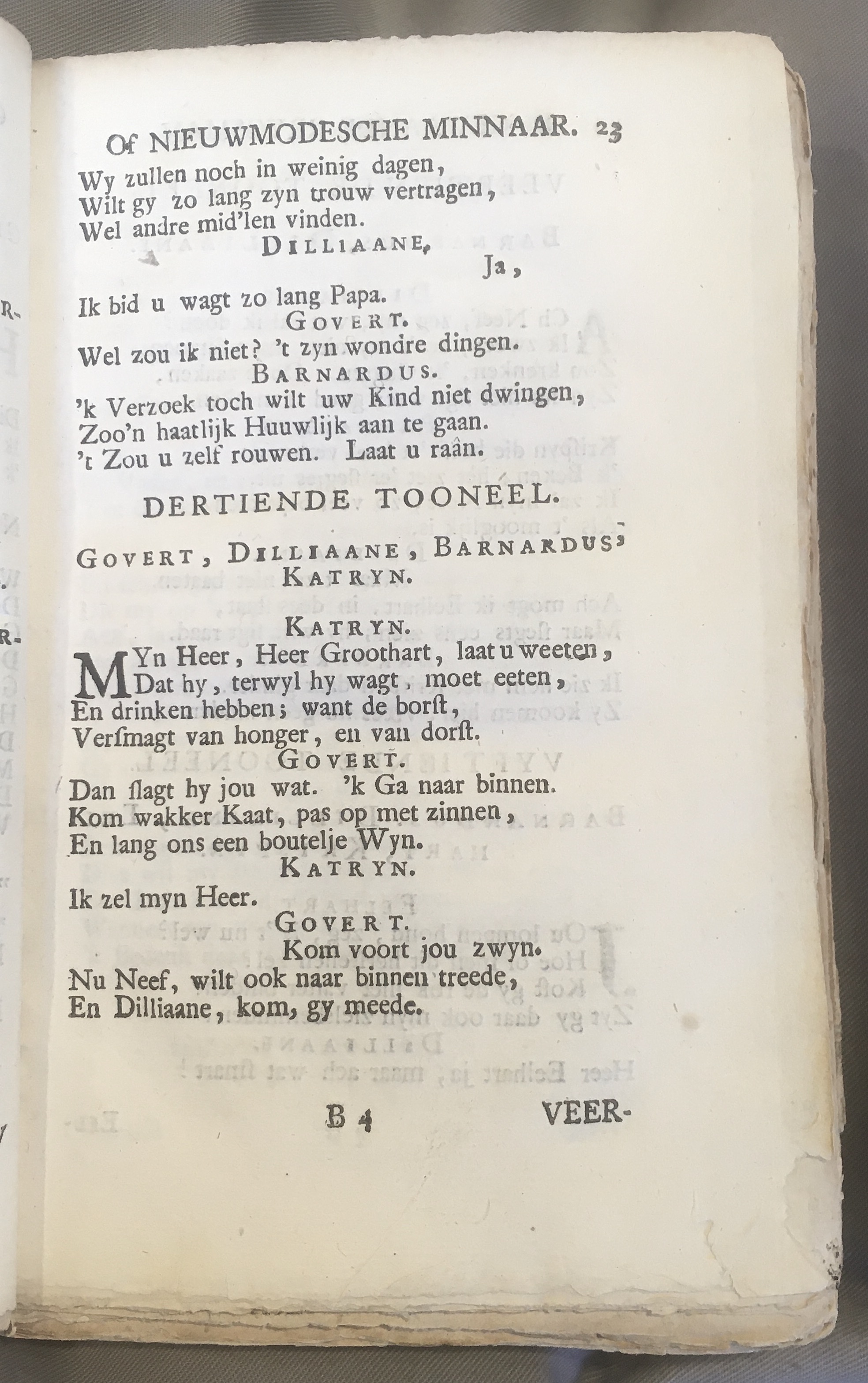 HovenGewaandeKrygsman1715p23